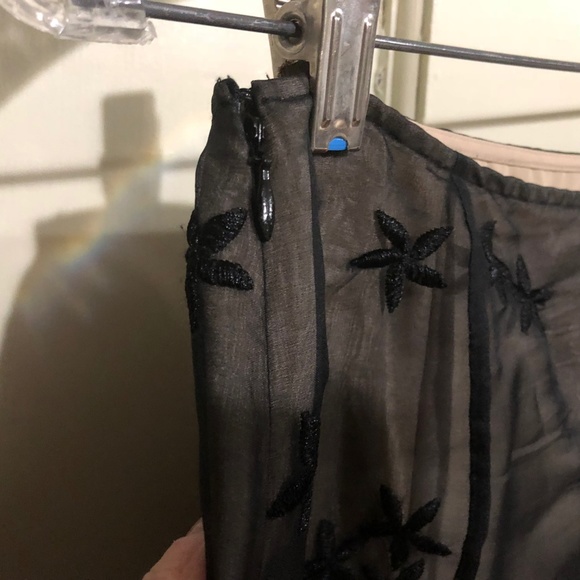 Talbots Sheer Lace Silk Overlay Skirt size 2P - Picture 5 of 8
